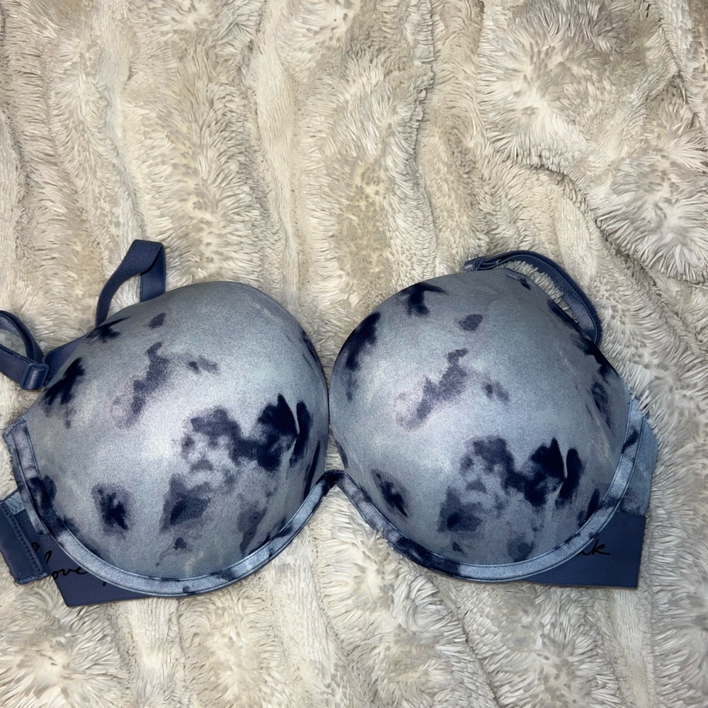 Victoria's Secret Blue and Gray Bra Intimates GREAT CONDITION